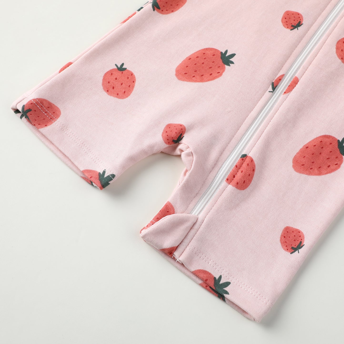 Owlivia Baby Short-Sleeve Summer Romper Set 2-Pack Tank Romper Jumpsuit for Girls and Boys(White & Strawberry)
