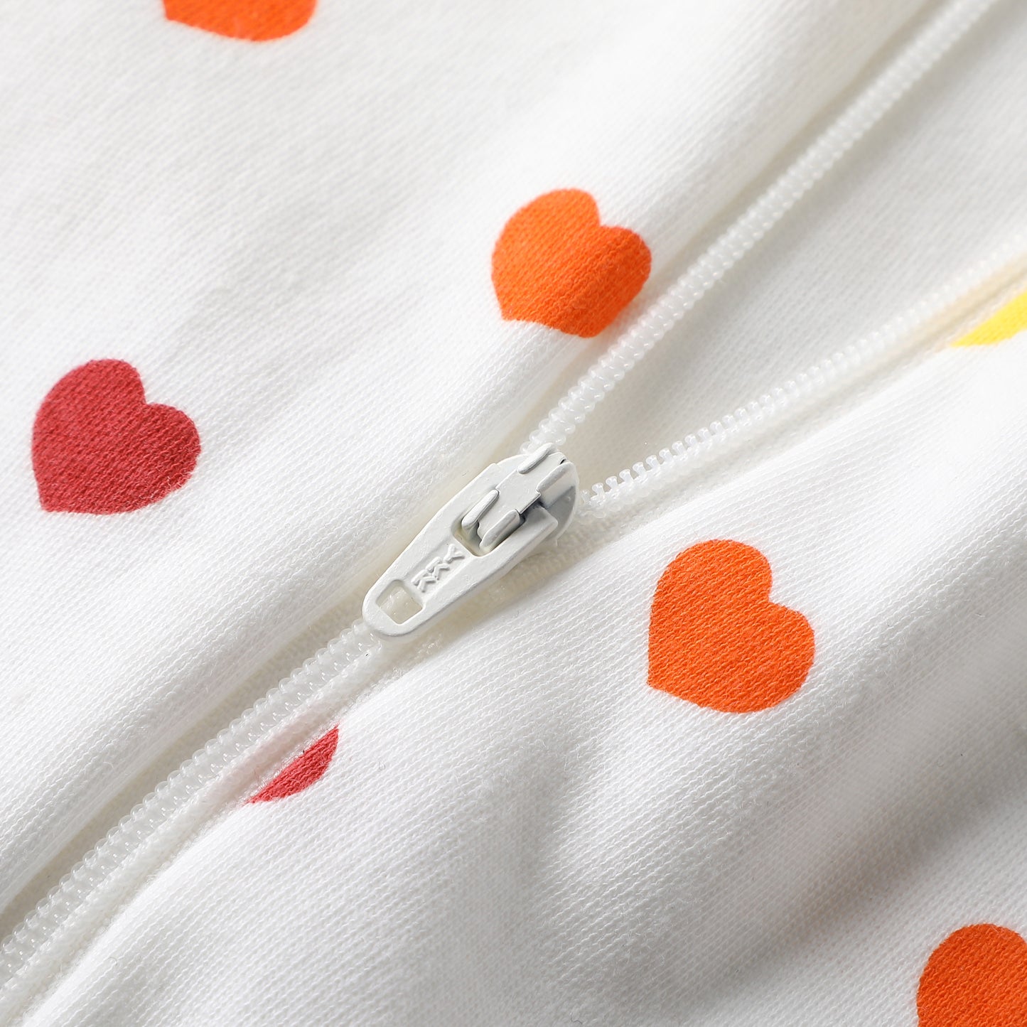 100% Organic Cotton Zip Footless Short Sleeve Pajamas - Short Rainbow Hearts