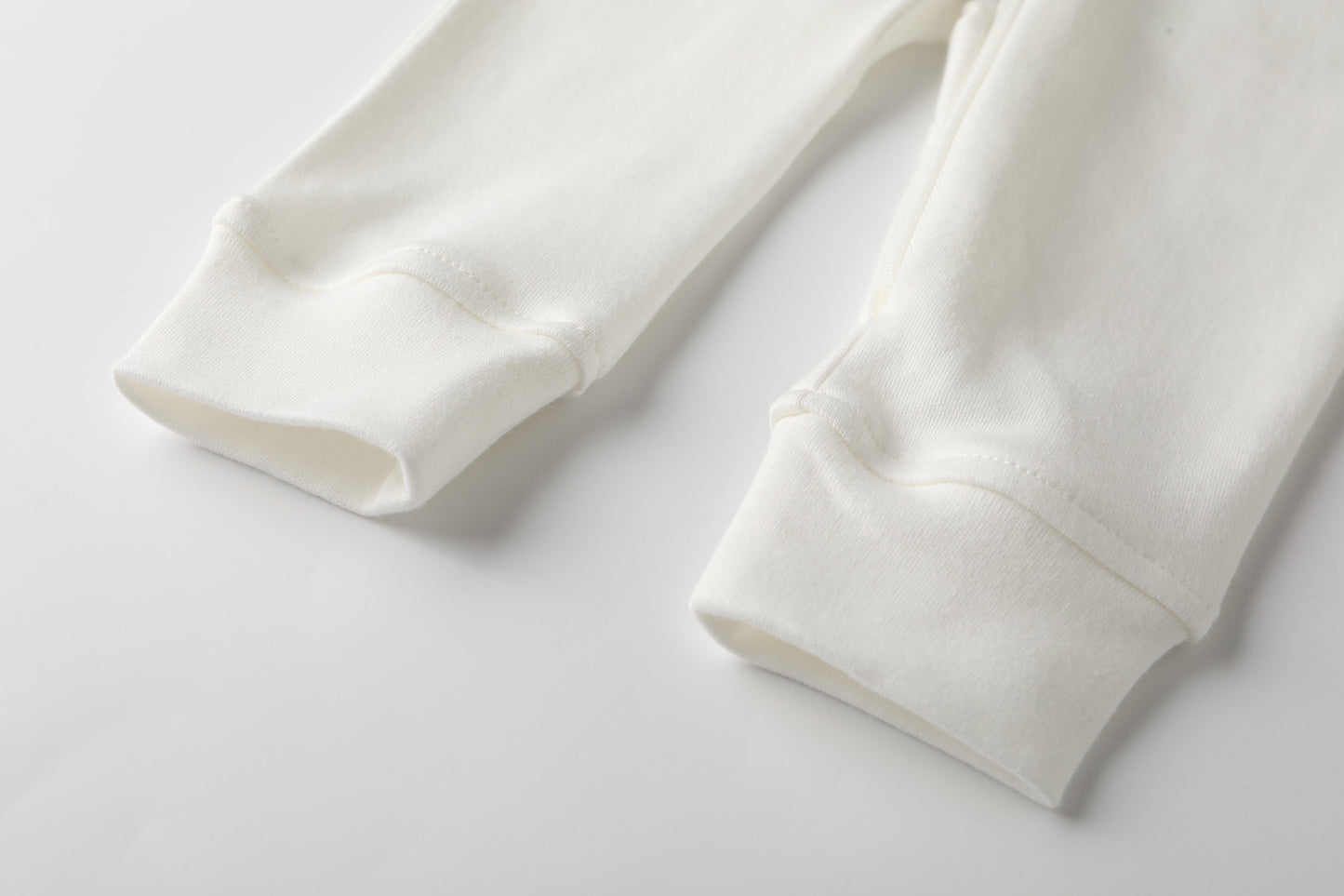 100% Organic Cotton Zip Footless Short Sleeve Pajamas - Short Off - White