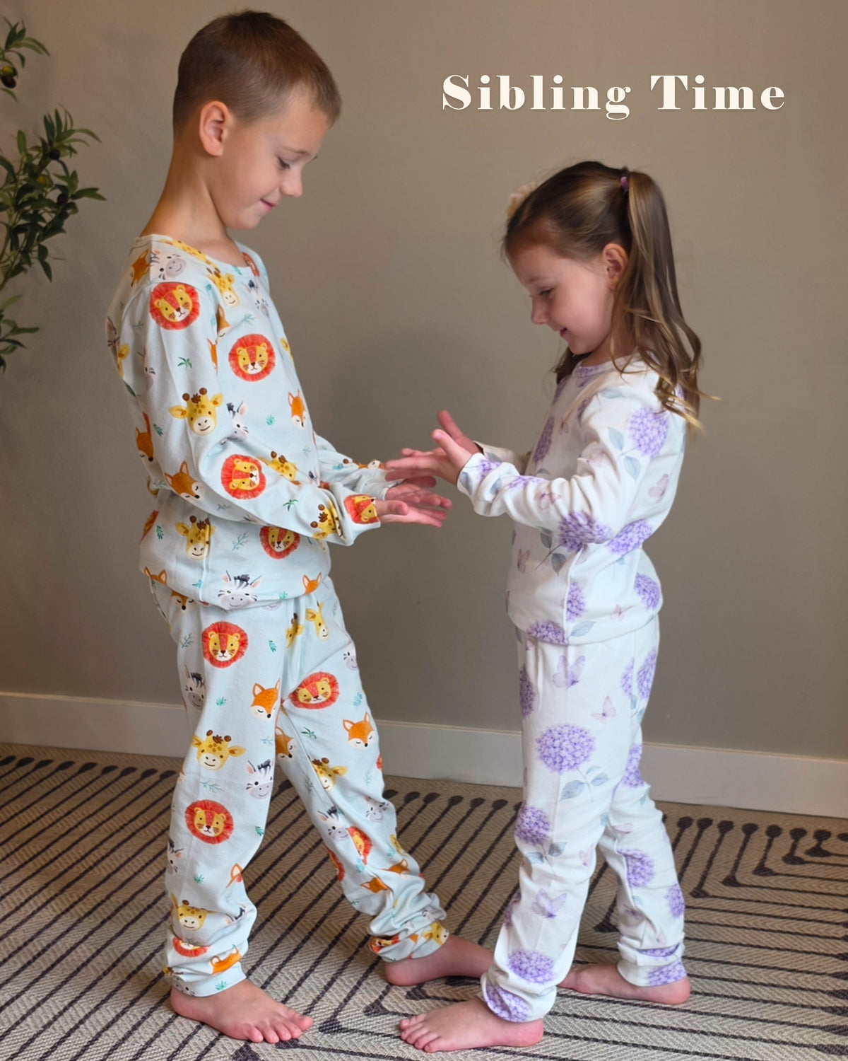 100% Organic Cotton Toddler 2 Piece Pajama Set - Pistachio Green Safari