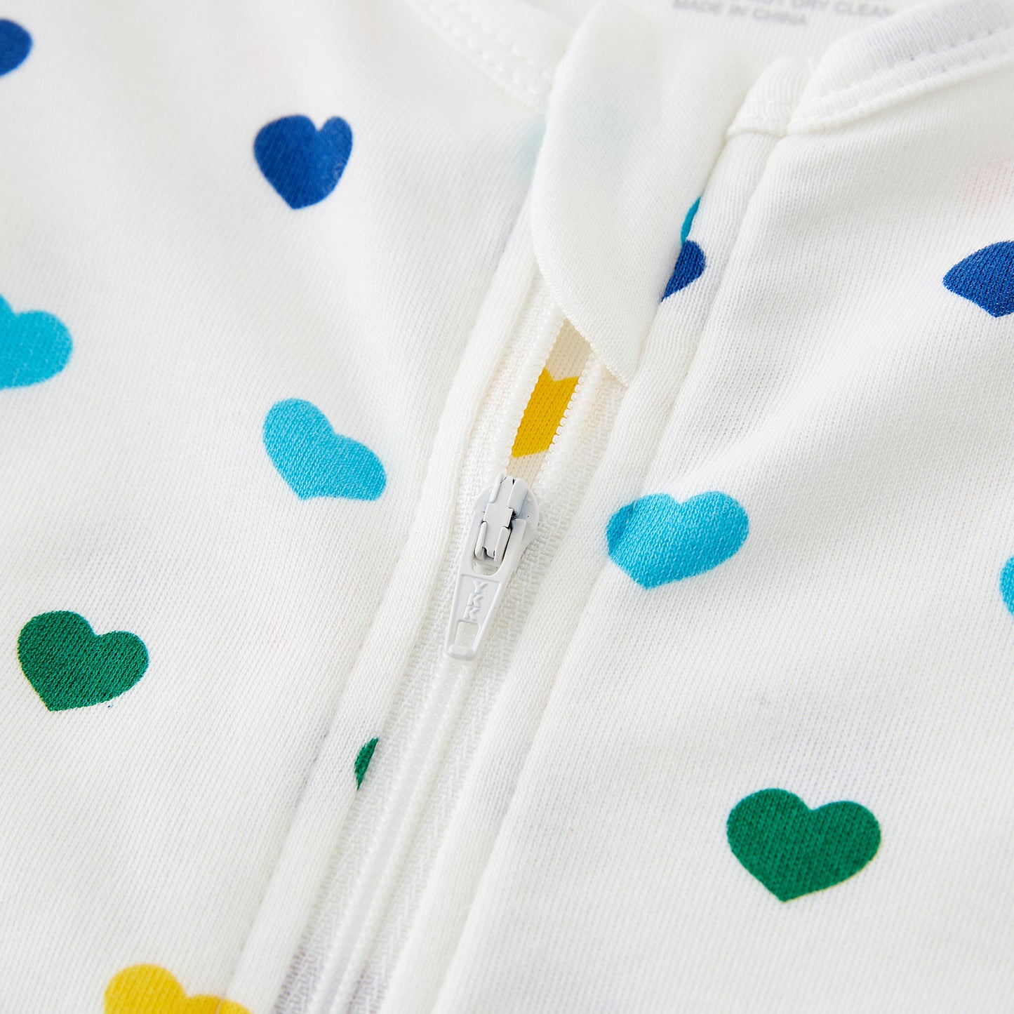 100% Organic Cotton Zip Footed Pajamas - Rainbow Hearts