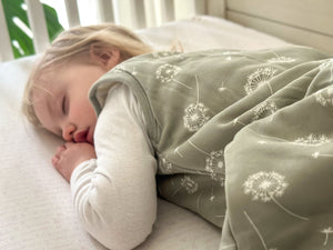 100% Organic Cotton 2.5tog Sleep Sack - Green Dandelion