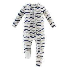 Load image into Gallery viewer, Bamboo Long Sleeve Zip Footed Pajamas - Blue Arrow